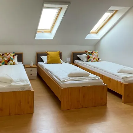 Tanyacsarda Panzio 3* Baja