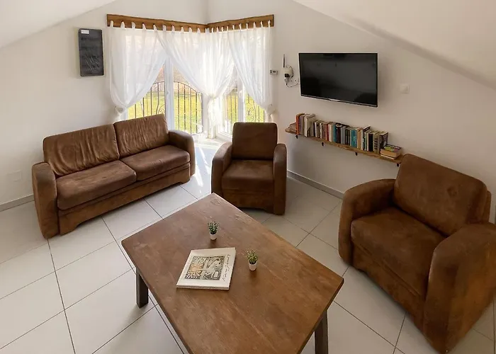 Tanyacsarda Panzio B&B 바야