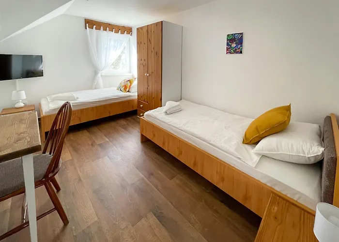 Tanyacsarda Panzio 3* 바야
