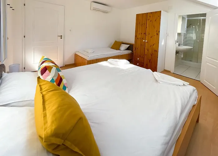 Tanyacsarda Panzio B&B 바야